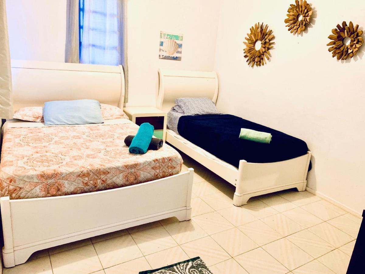 Coastal Express Inn & Suites #1 At 681 Ocean Drive Islote Стая снимка
